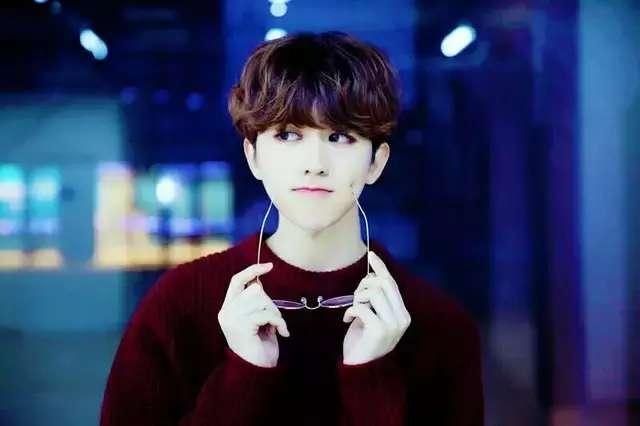 真千金摆烂吃瓜后爆红啦免费,意外爆红网络！  第2张